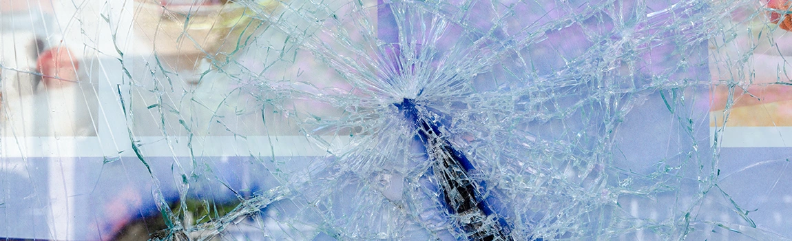 Window Broken Glass Repair in Hialeah Gardens, FL